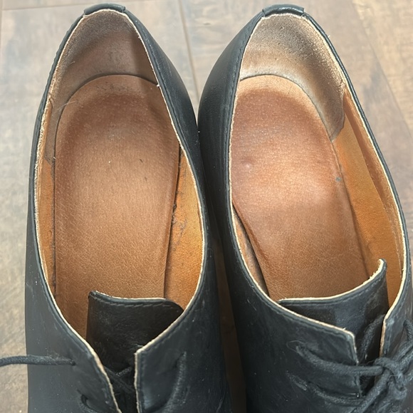 Black Camper Block Heels (Size 37) - Picture 10 of 12